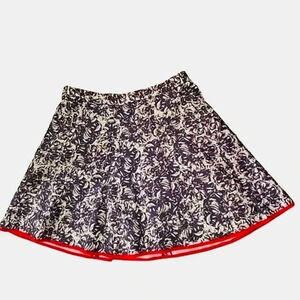 NWOT Club Monaco White & Charcoal Floral Mini Skirt Size 0